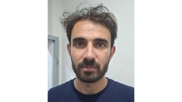 تعميم صورة موقوف بجرم ابتزاز فتيات وتهديدهن... هل وقعتنّ ضحية أعماله؟