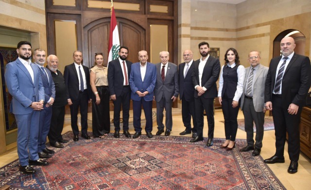 الرئيس بري يبحث الأوضاع مع الحجار والحاج ووفد المجلس الاغترابي اللبناني للأعمال