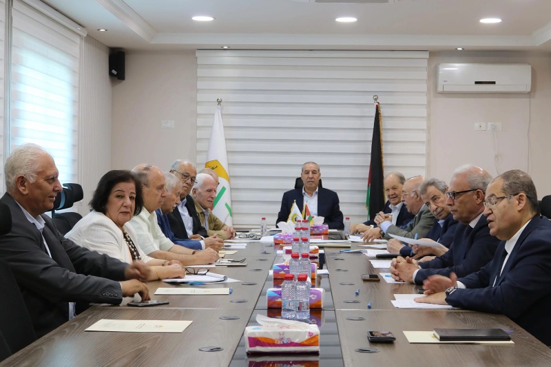 "التنفيذية" تبحث الأوضاع في الأرض الفلسطينية وترحب بإعلان الاتفاق على تنفيذ المرحلة الثانية من وقف إطلاق النار