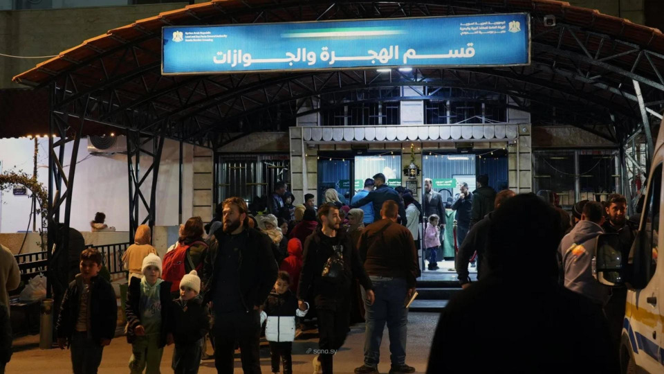سوريا تعلن عودة 150 ألفاً عبر منفذ جوسية مع لبنان