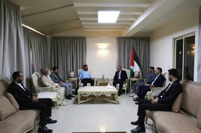 السفير الاسعد يلتقي وفداً من المشاركين في المؤتمر العام لاتحاد طلبة فلسطين