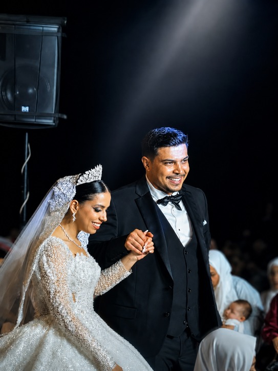 ليلة استثنائية في بتاتر.. زين العابدين وياسمين يكتبان أول "سطور العمر"