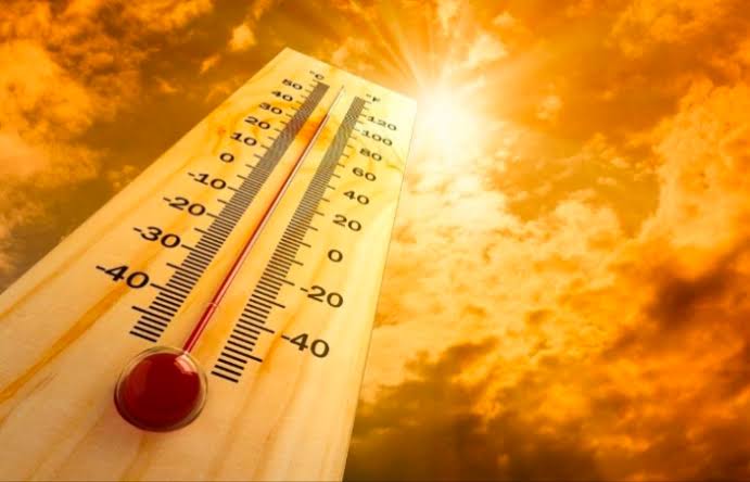 طقس حار ورطب في لبنان... والحرارة تتخطّى معدلاتها الموسمية