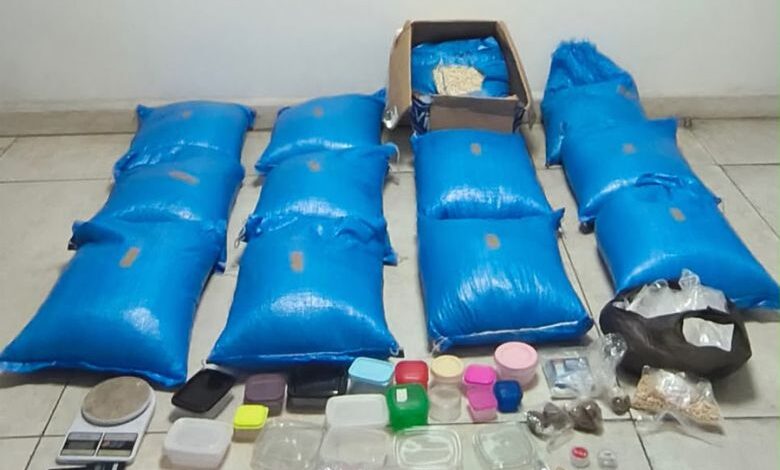 مداهمة في كسروان تُحبط تهريب 1.2 مليون حبة كبتاغون إلى الخارج