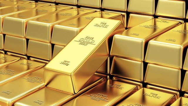 الذهب يتراجع لجني الأرباح بعد قفزة بأكثر من شهرين