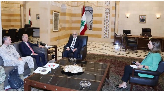 سلام يستقبل عيسى وكليرفيلد: تحديد موعد واضح للانسحاب الإسرائيلي