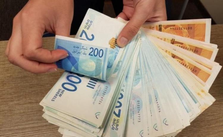 "إسرائيل" تتدارك قرارات مرتقبة بشأن البنوك الفلسطينية