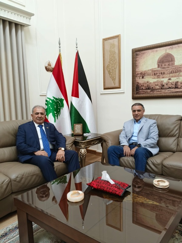 الفري يزور سفير دولة فلسطين و يشارك في المؤتمر التأسيسي للاتحاد العام للكتاب والأدباء الفلسطينيين