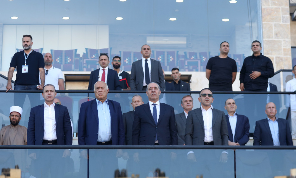 نائب الرئيس عباس يشارك في انطلاق النشاطات الرياضية الكروية في فلسطين