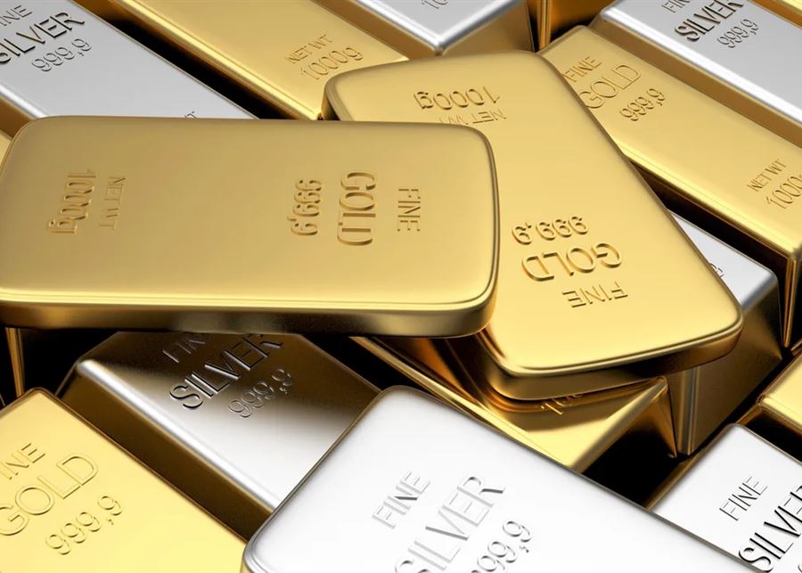 ارتفاع أسعار الذهب وتراجع طفيف للدولار