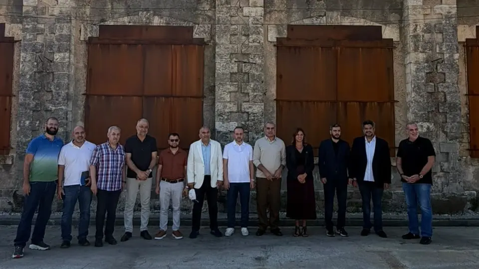 وفد سوري في لبنان.. بحث إعادة تشغيل خط السكك الحديدية وربط مرفأ طرابلس