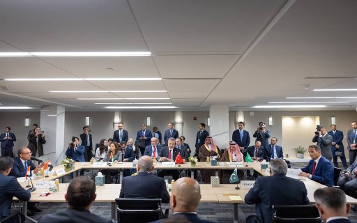 8 دول عربية وإسلامية يعربون عن بالغ القلق إزاء استمرار المعاناة الإنسانية في غزة