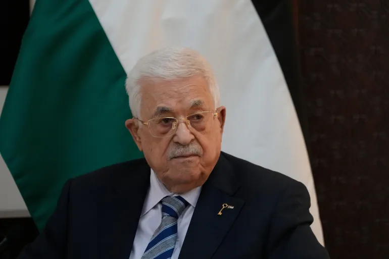 نتنياهو على منصة "الأمم المتحدة".. ومحمود عباس خلف الشاشة!