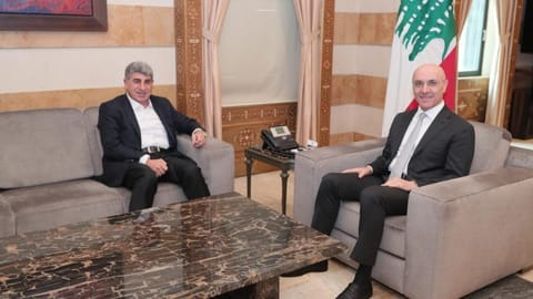 الحجار: القوى الأمنية ستواصل متابعة المخالفات المتعلقة باللوحات العمومية
