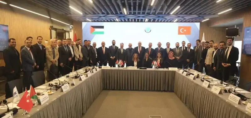 مجلس الأعمال الفلسطيني - التركي يبحث في إسطنبول فرص الشراكة والاستثمار
