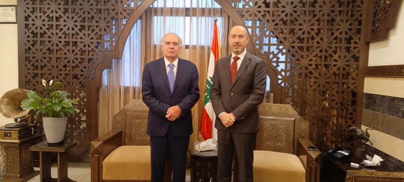 المنسق الخاص للأمم المتحدة زار محافظ الجنوب: ملتزمون دعم الدولة وسلطاتها المحلية في الجنوب والنبطية والوقوف إلى جانبهم