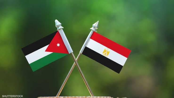 "هآرتس" تنشر وثيقة تعتبر مصر والأردن "دولتان عدوتان"