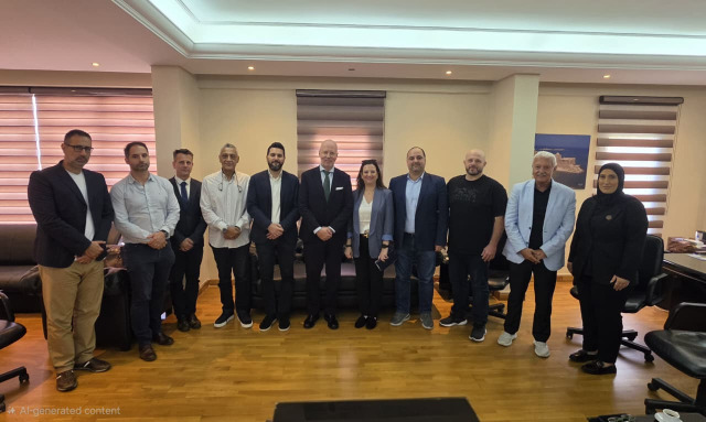 عكرة يبحث مع القنصل الفرنسي أمبلار في واقع المدينة والتحضير لـ"صيدا عاصمة متوسطية للثقافة والحوار 2027"