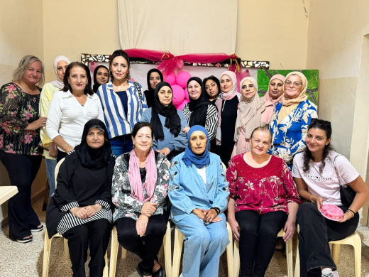 "صبحية فنجان قهوة ورسم على الفخار" في "مركز مدى المجتمعي" للتوعية بسرطان الثدي وسُبُل الوقاية