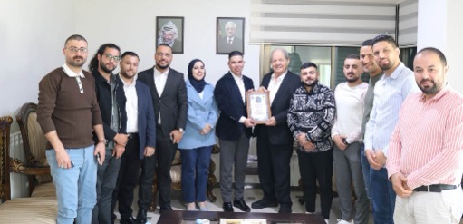 فتوح يستقبل وفد الاتحاد العام لطلبة فلسطين
