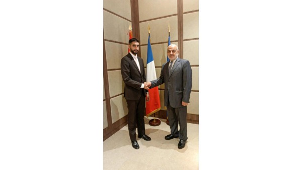 أسعد الحريري بحث مع نائب رئيس البعثة الإماراتية في باريس في تعزيز العلاقات التجارية وفتح آفاق جديدة أمام تجار وصناعيي الشمال اللبناني