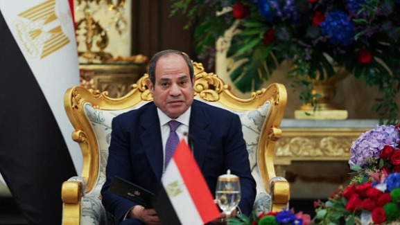 السيسي: الجهد العسكري المصري للدفاع عن السعودية لا يشمل هجوماً على اليمن