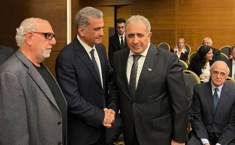السفير الاسعد يعزي النائب اللبناني السابق مصباح الاحدب بوفاة زوجته