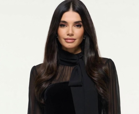 ليال الاختيار بالأسود في أحدث صورها.. أيّ الإطلالتين أجمل؟