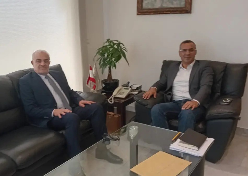 أسعد الحريري يبحث مع وزير الزراعة تعزيز تصدير المنتجات الزراعية الشمالية