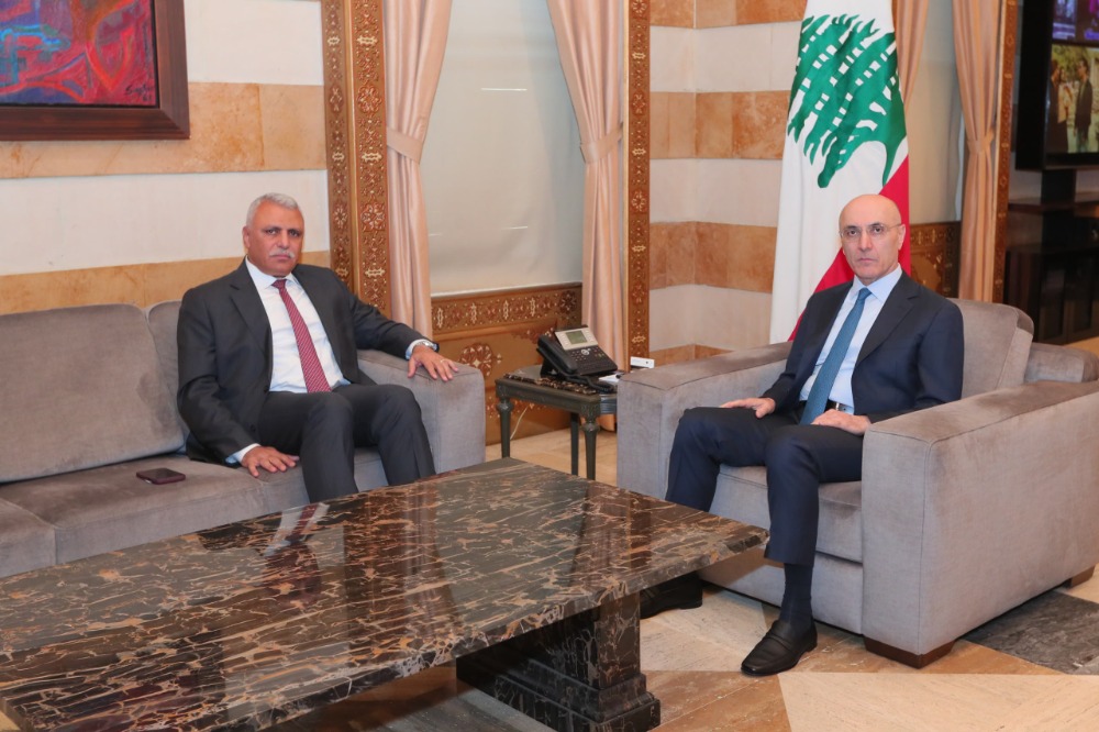 الوزير الحجار واللواء شقير يبحثان الملفات الأمنية والإدارية في الأمن العام