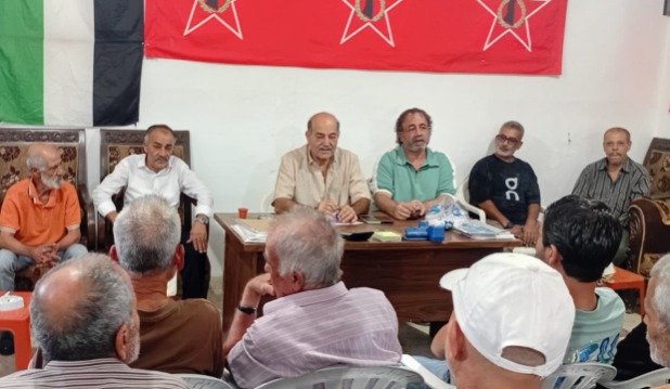 قطاع العمال في "الجبهة الديمقراطية" يبحث تحديات المزارعين الفلسطينيين في مخيم الرشيدية