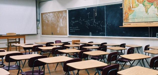 وزير التربية أعلن تمديد إقفال المدارس في المناطق الحدودية الجنوبية