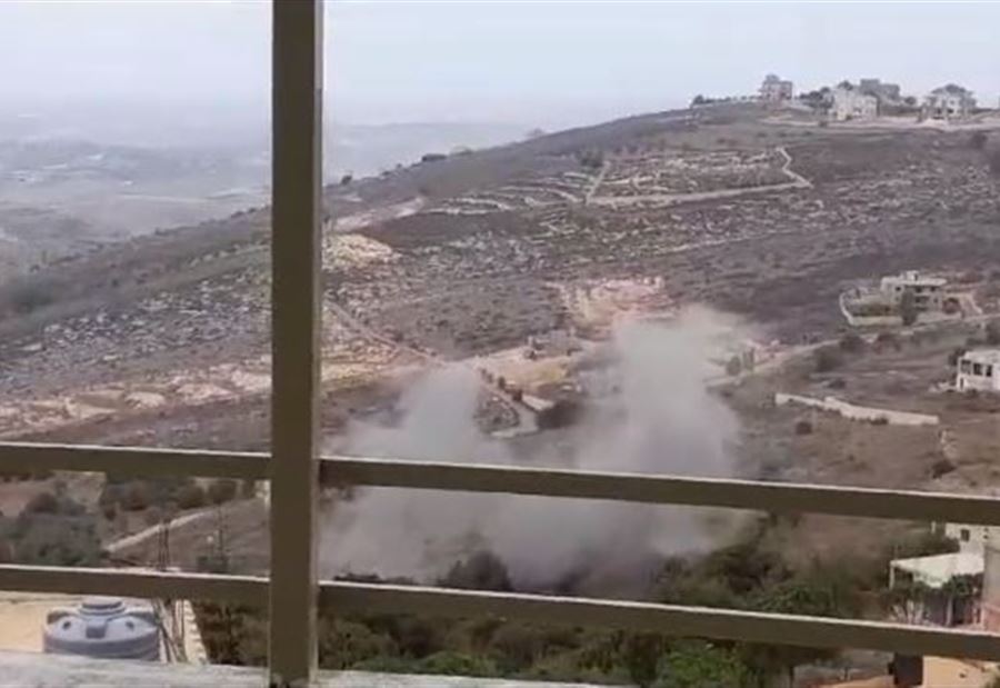 بعد إطلاق صاروخين من لبنان ... قصفٌ مدفعي على الجنوب!