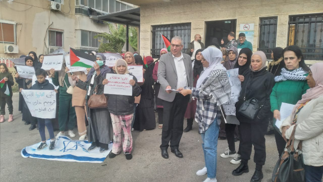 "ندى" تنظم اعتصاما في مخيم عين الحلوة: ادانة العدوان الاسرائيلي على غزة ودعوة "الاونروا" الى تحسين خدماتها للاجئين الفلسطينيين