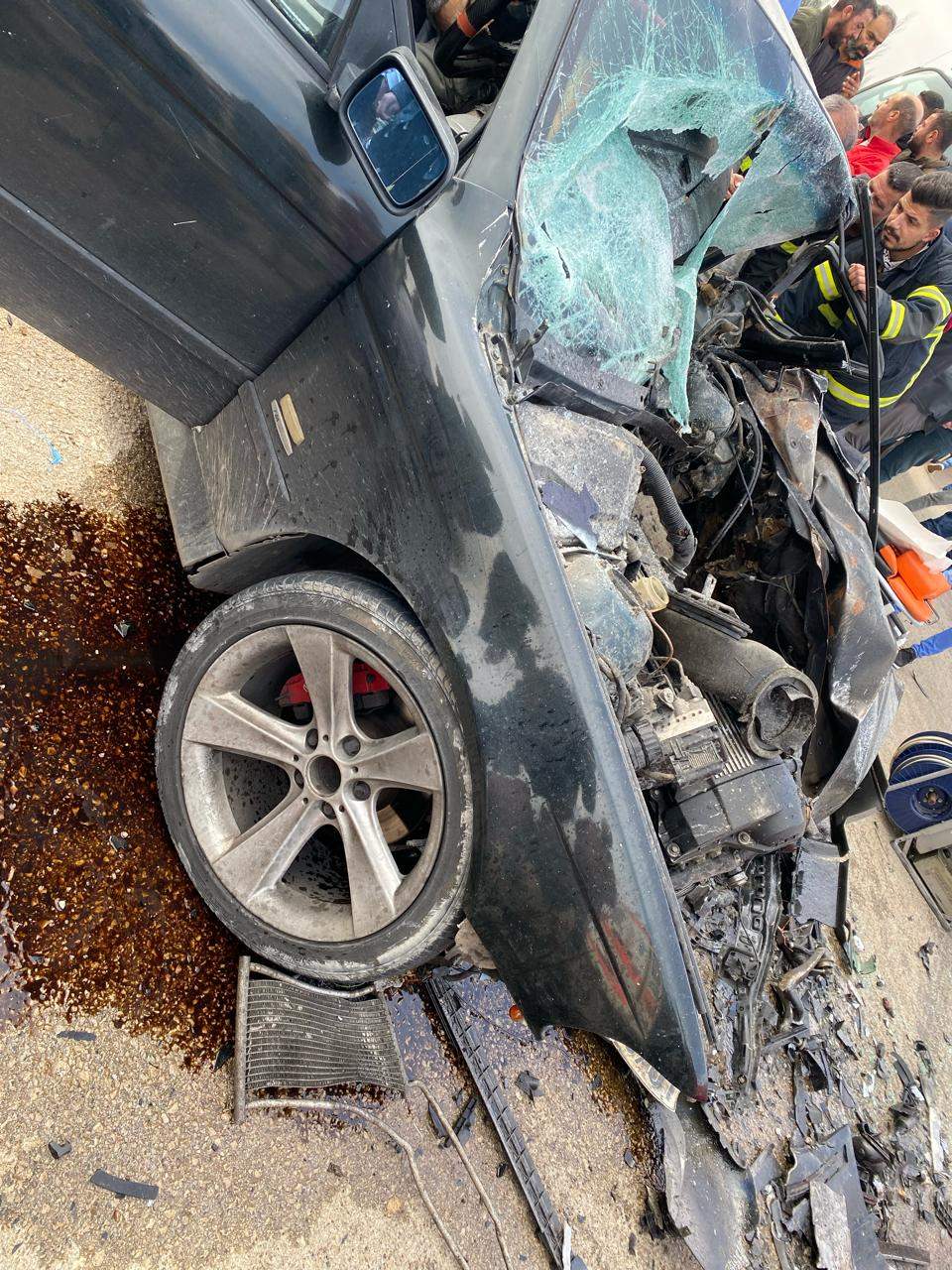 بالصور - قتيل وجريح بحادث سير مروع على طريق عام قب الياس!