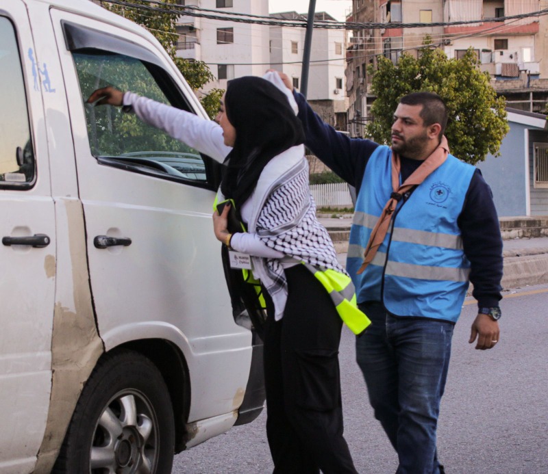 بوقفة تضامنية مع غزة "سنابل البشرى" و "كشافة لبنان المستقبل" أطلقا "مشروع إفطار عابر سبيل"