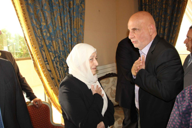 عائلة المرحوم مصطفى الحريري "أبو نادر" تقبل التعازي لليوم الثاني