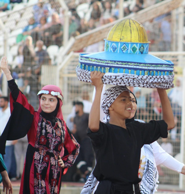 "مهرجان العزة والكرامة"... فولكلور لبناني - فلسطيني في صيدا