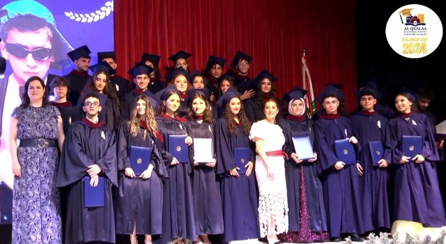 حفل التخرج للعام 2024 في ثانوية القلعة - صيدا … تحية إلى غزة والجنوب اللبناني