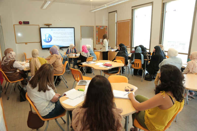 وزارة التربية ومؤسسة الحريري تختتمان ورشاً تدريبية لـ400 معلم  في 12 مدرسة رسمية