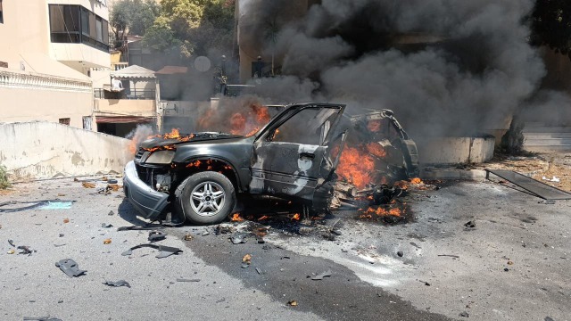 استهداف سيارة في جادة الشماع - حارة صيدا