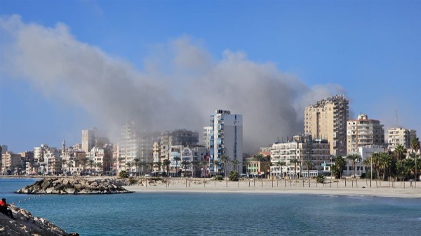 غارات إسرائيلية مكثفة على مدينة صور جنوبي لبنان