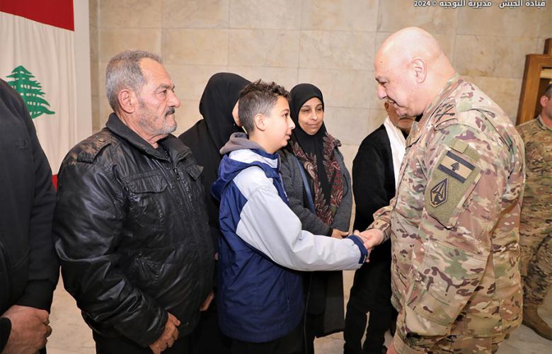 قائد الجيش في لقاء تكريمي لعائلات العسكريين الشهداء: تضحيات شهدائنا وسام على صدورنا... ودماؤهم الطاهرة لن تذهب هدرًا