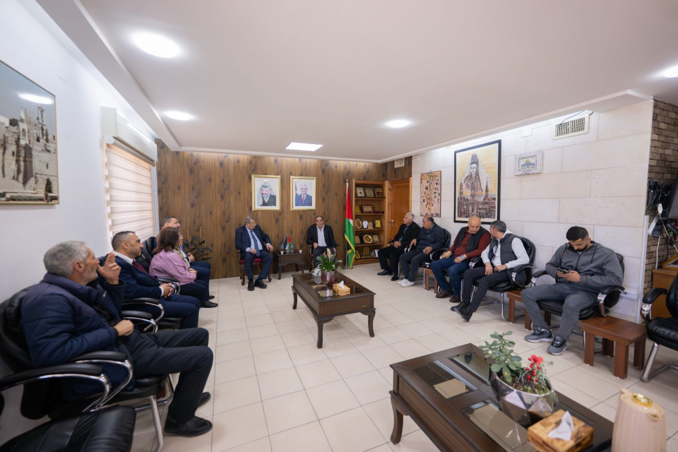 اللجنة الرئاسية العليا لشؤون الكنائس في فلسطين تلتقي محافظ بيت لحم ورئيس بلديتها