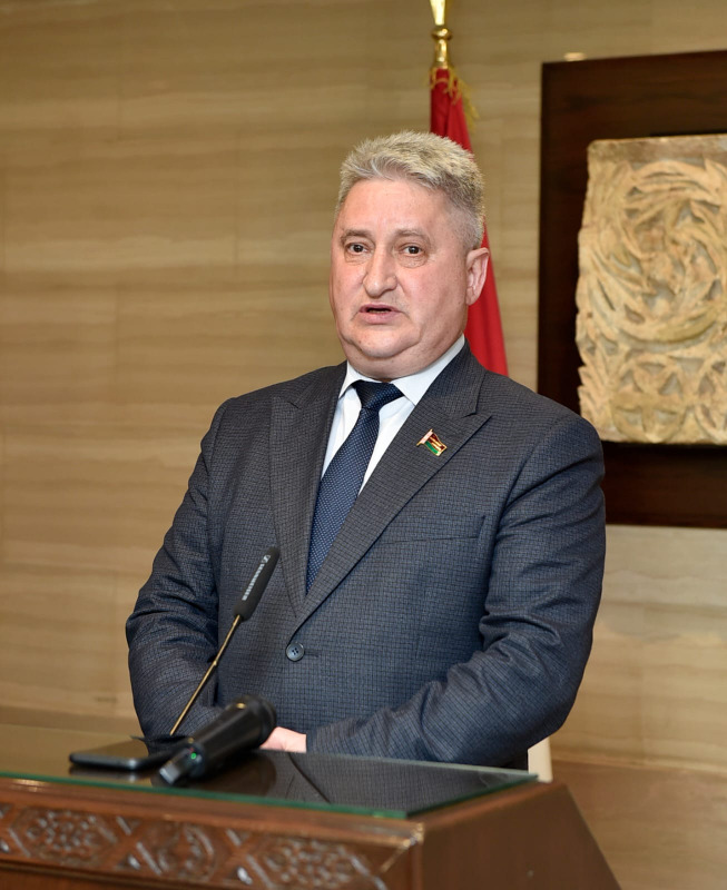 الرئيس بري يتابع تطورات الاوضاع والمستجدات السياسية والميدانية خلال لقائه لودريان