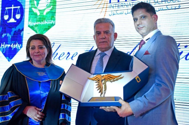 اللواء إبراهيم يرعى حفل تخرّج 70 طالبًا وطالبة في "فينيكس إنترناشونال سكول": من بين الركام تولد الأمم ومن بينكم يولد لبنان الجديد