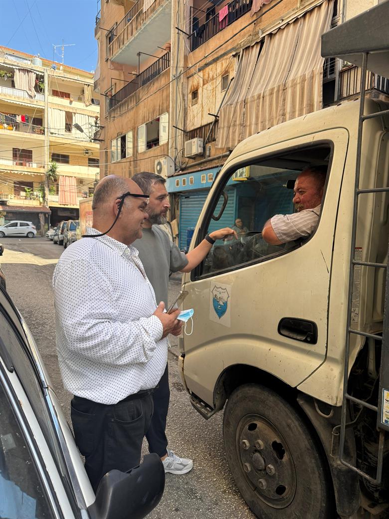 بلدية صيدا تتبنى خطة متكاملة للتعامل مع الكلاب الشاردة وتعزيز السياحة المحلية