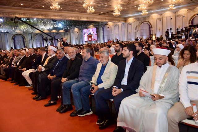 النائب مراد يُؤكد خلال رعايته تخريج طلاب "جامعة LIU" في صيدا على العلم لبناء غدٍ أفضل ودعم القضية الفلسطينية