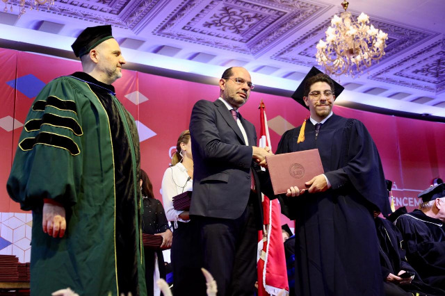 النائب مراد يُؤكد خلال رعايته تخريج طلاب "جامعة LIU" في صيدا على العلم لبناء غدٍ أفضل ودعم القضية الفلسطينية