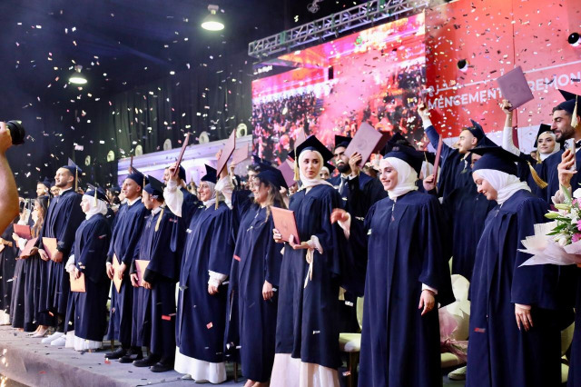 النائب مراد يُؤكد خلال رعايته تخريج طلاب "جامعة LIU" في صيدا على العلم لبناء غدٍ أفضل ودعم القضية الفلسطينية